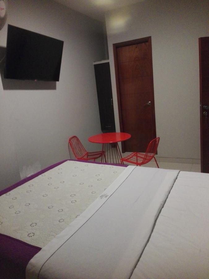 Hotel Vicente De La Vega Chiclayo Zewnętrze zdjęcie